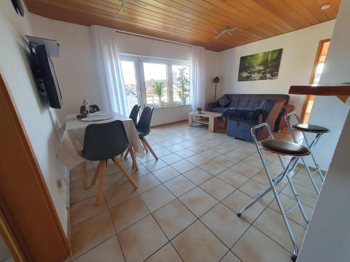 Ferienwohnung Rheinstetten Bagian luar foto